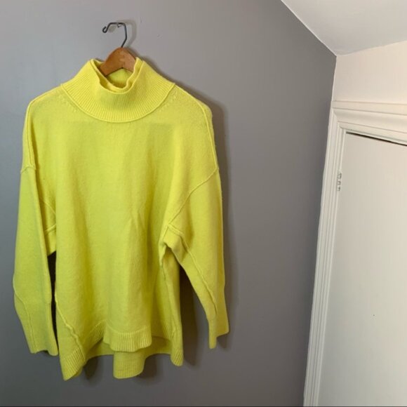 BRAND NEW WOT Free People Afterglow Turtleneck Sweater - Picture 3 of 12